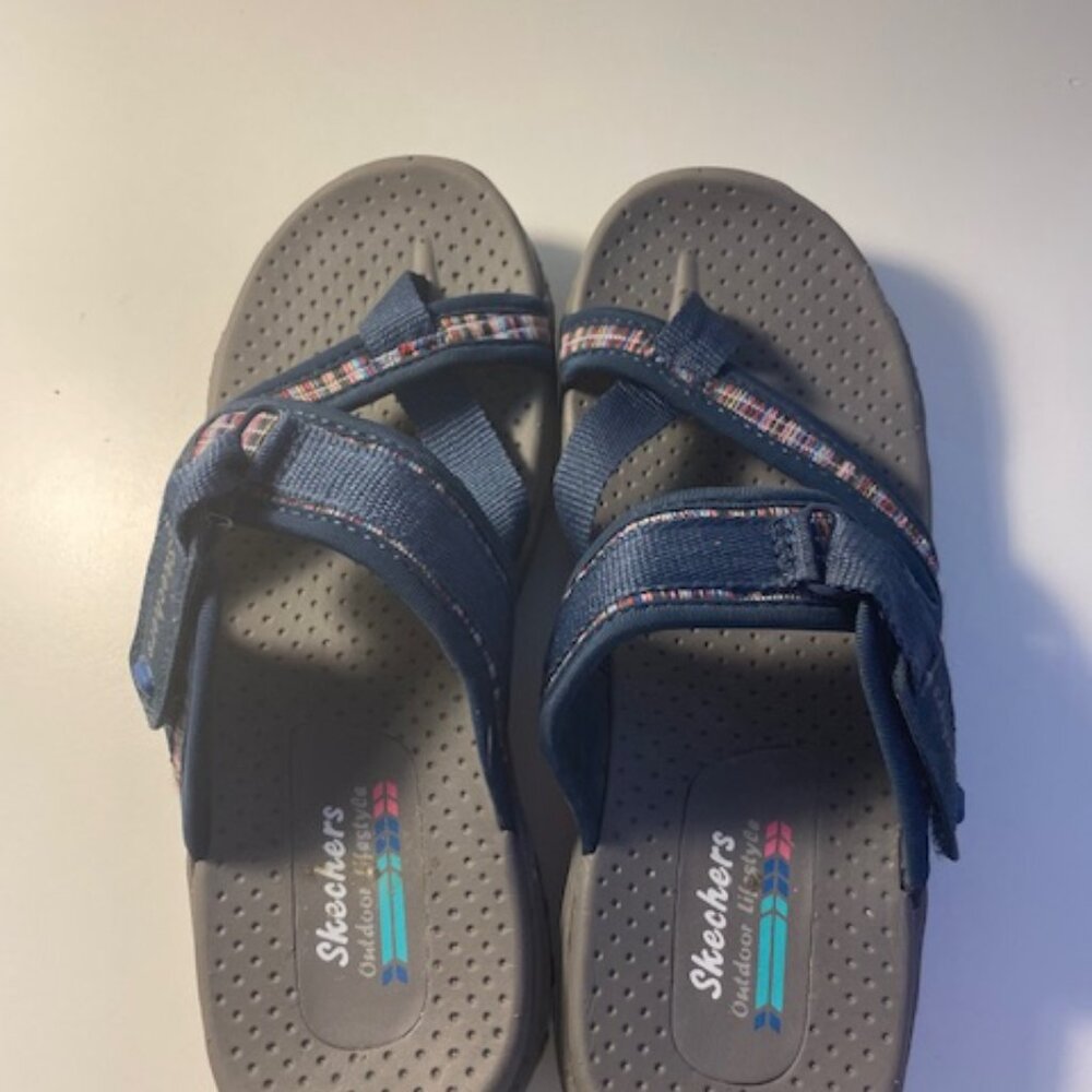 Skechers Womens Reggae Mad Swag Toe Thong Woven Sandal Size 6 New - Picture 4 of 4